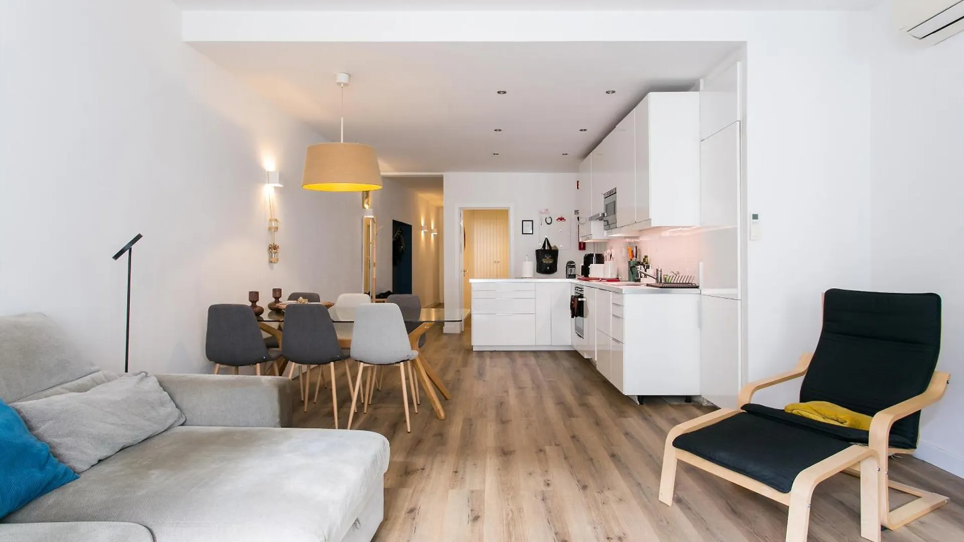 Cozy Apartment In Amazing Location! Lisbon