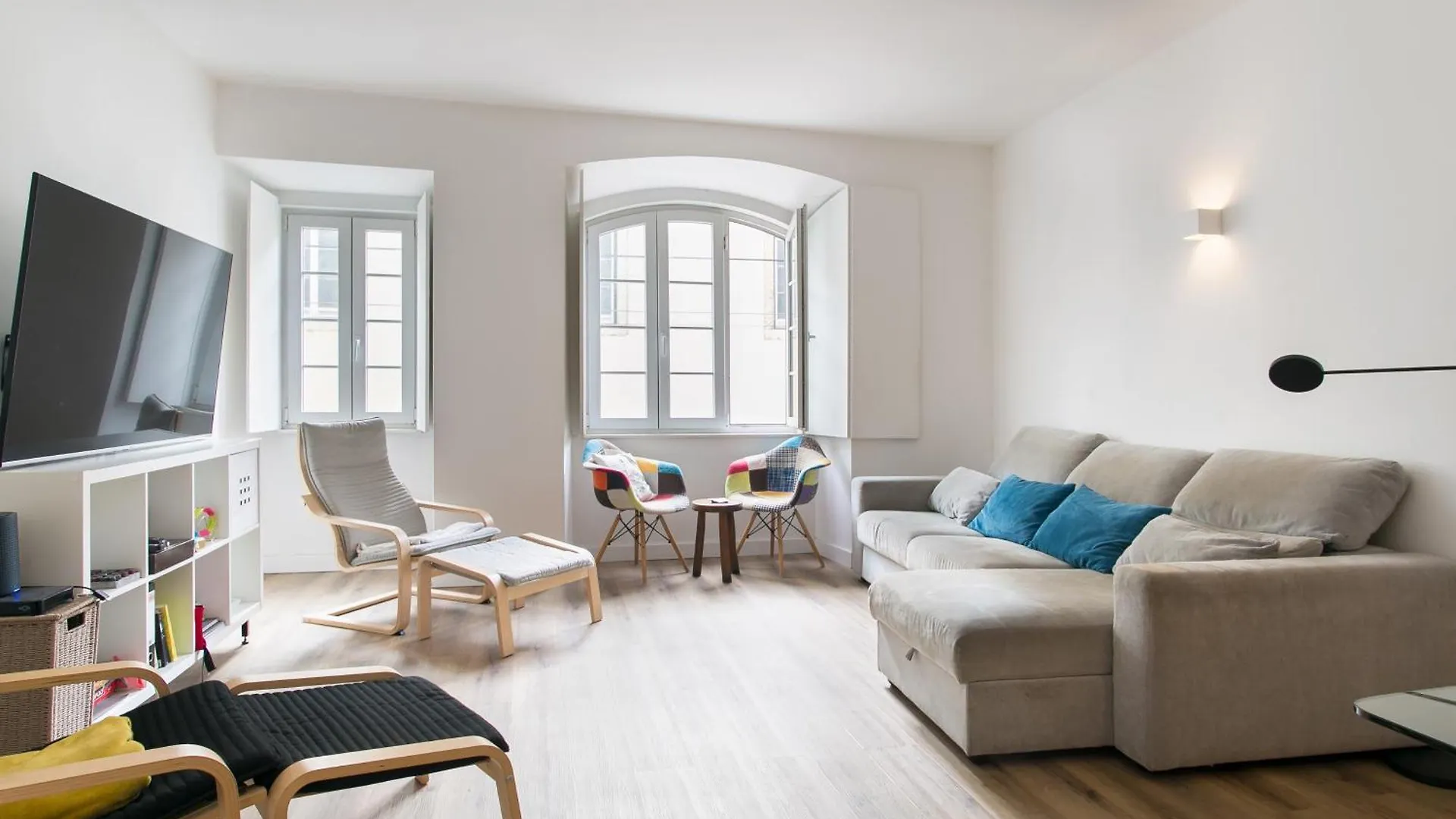 Cozy Apartment In Amazing Location! Lisbona Portogallo
