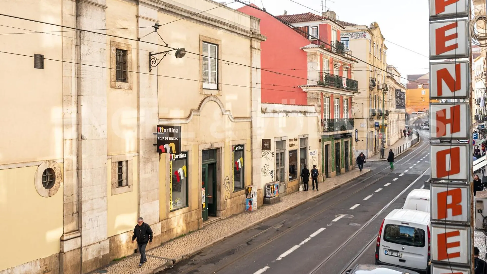 Cozy Apartment In Amazing Location! Lisbona